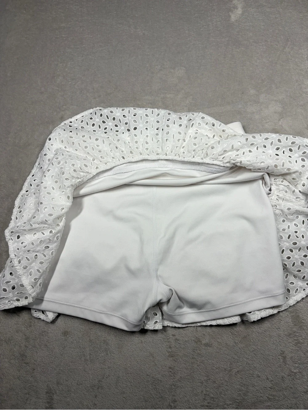 Kate Spade White Athletic Tennis Eyelet Tiered Ruffle Mini Skirt Skort Small